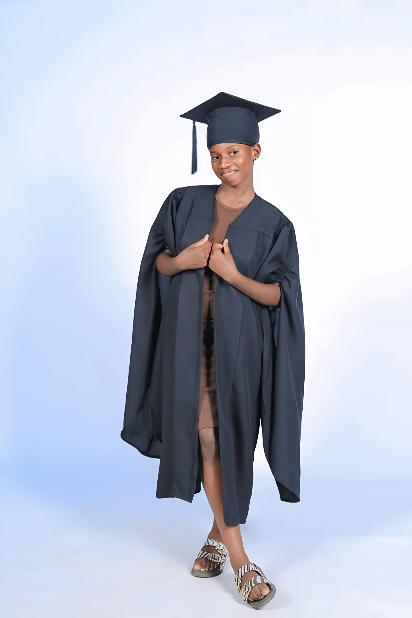 Graduation Gawn Rivan Individual Gown – Royal Ashes Graduation Regalia